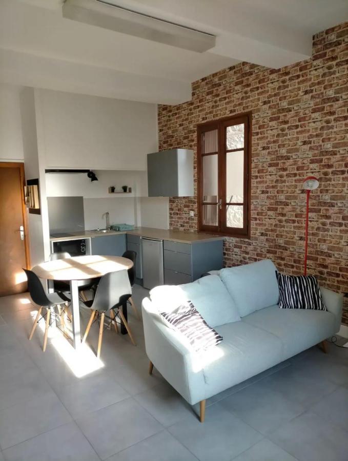 Appartement refait à neuf + parking gratuit Perpinhã Exterior foto